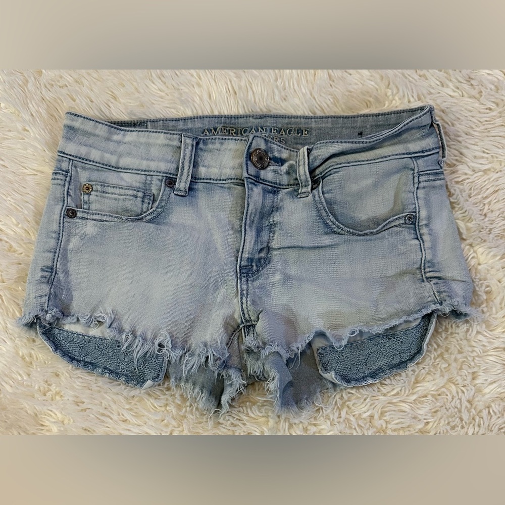 American Eagle size 4 shorts